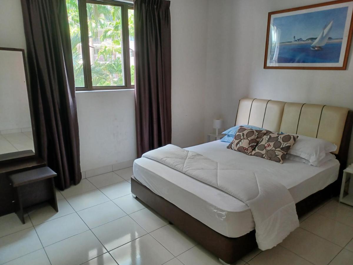Indah Alam Condo Shah Alam Esterno foto